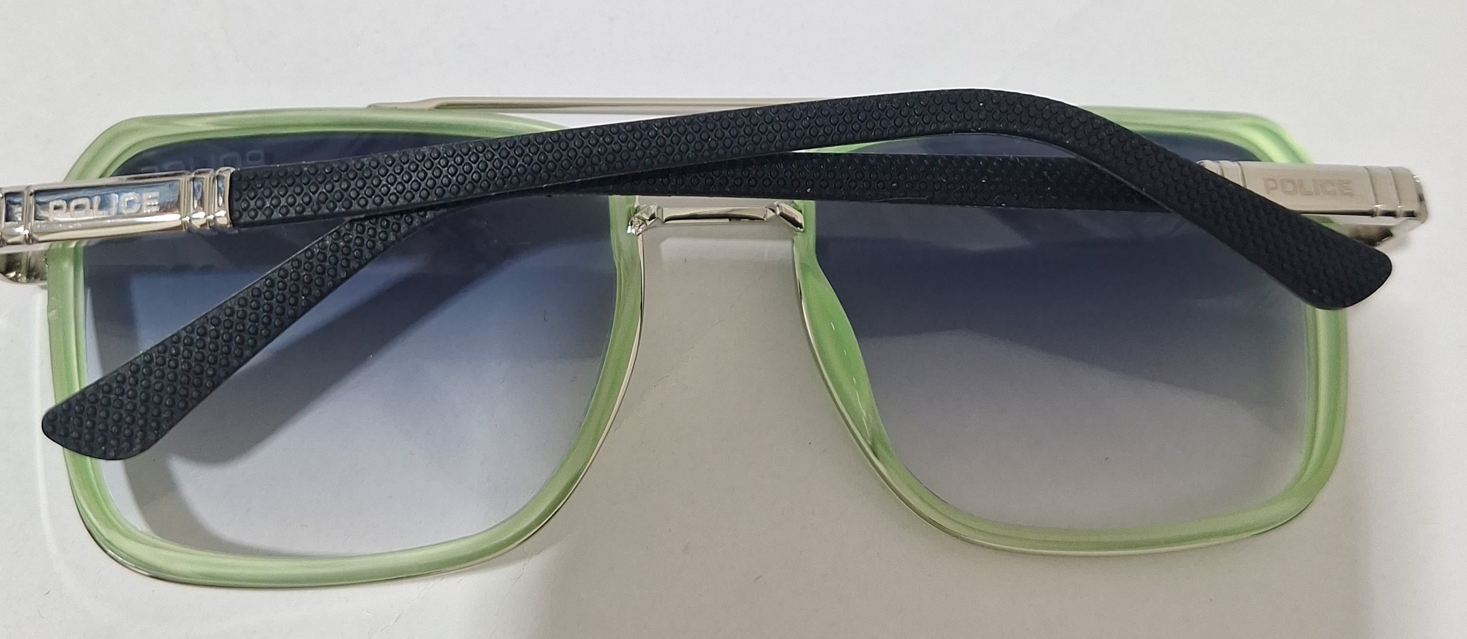 تصویر عینک آفتابی پلیس polic